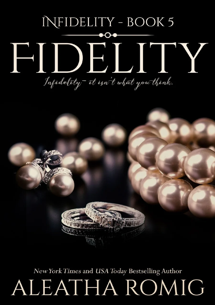 Fidelity kapak görseli