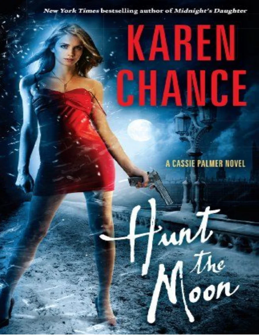 Hunt the Moon kapak görseli