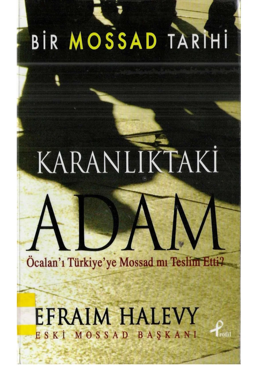 Karanlıktaki Adam kapak görseli