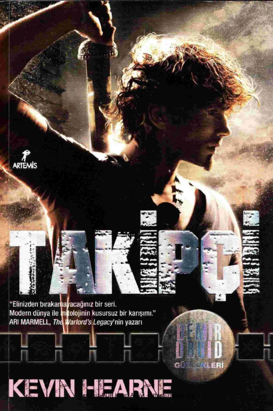 Kevin Hearne Takipçi Demir Druid Günlükleri 1 kapak görseli