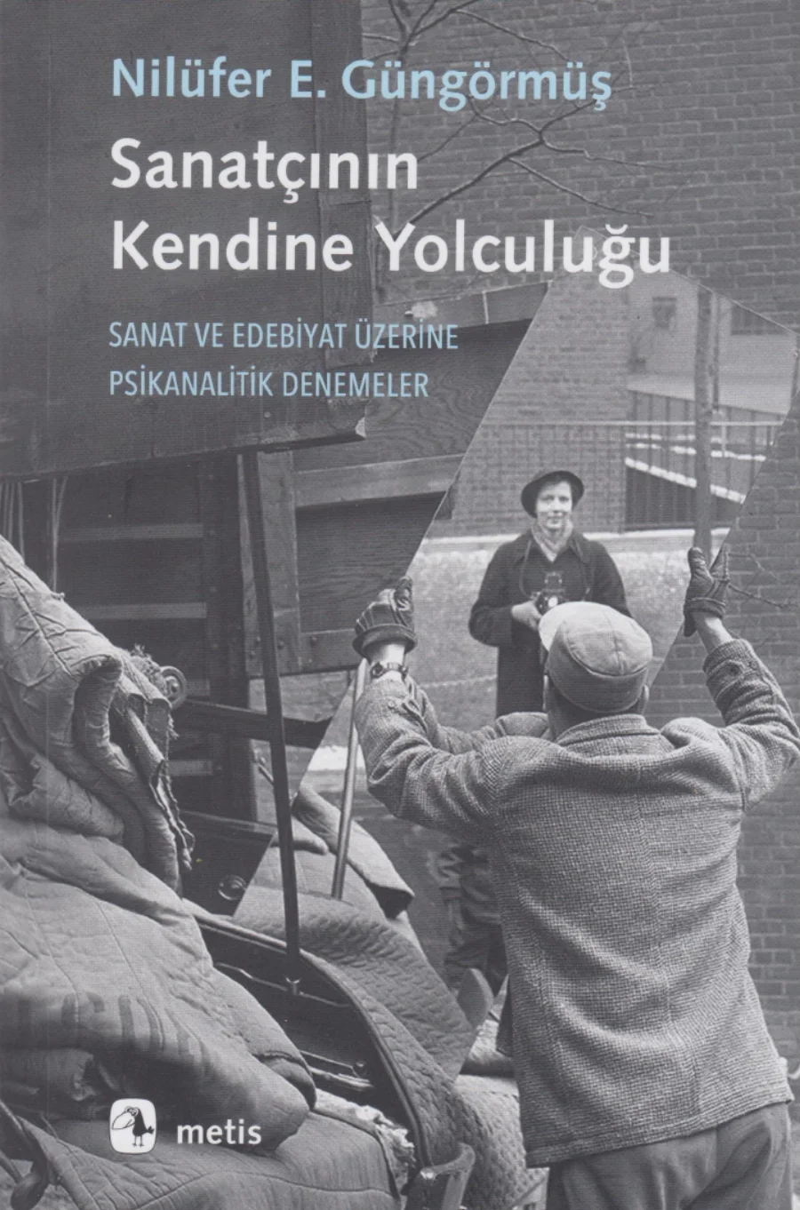 Sanatçının Kendine Yolculuğu kapak görseli