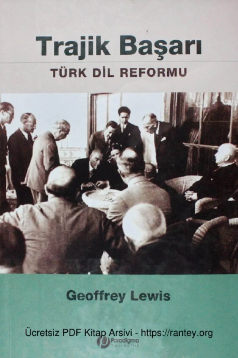 Trajik Başarı kapak görseli