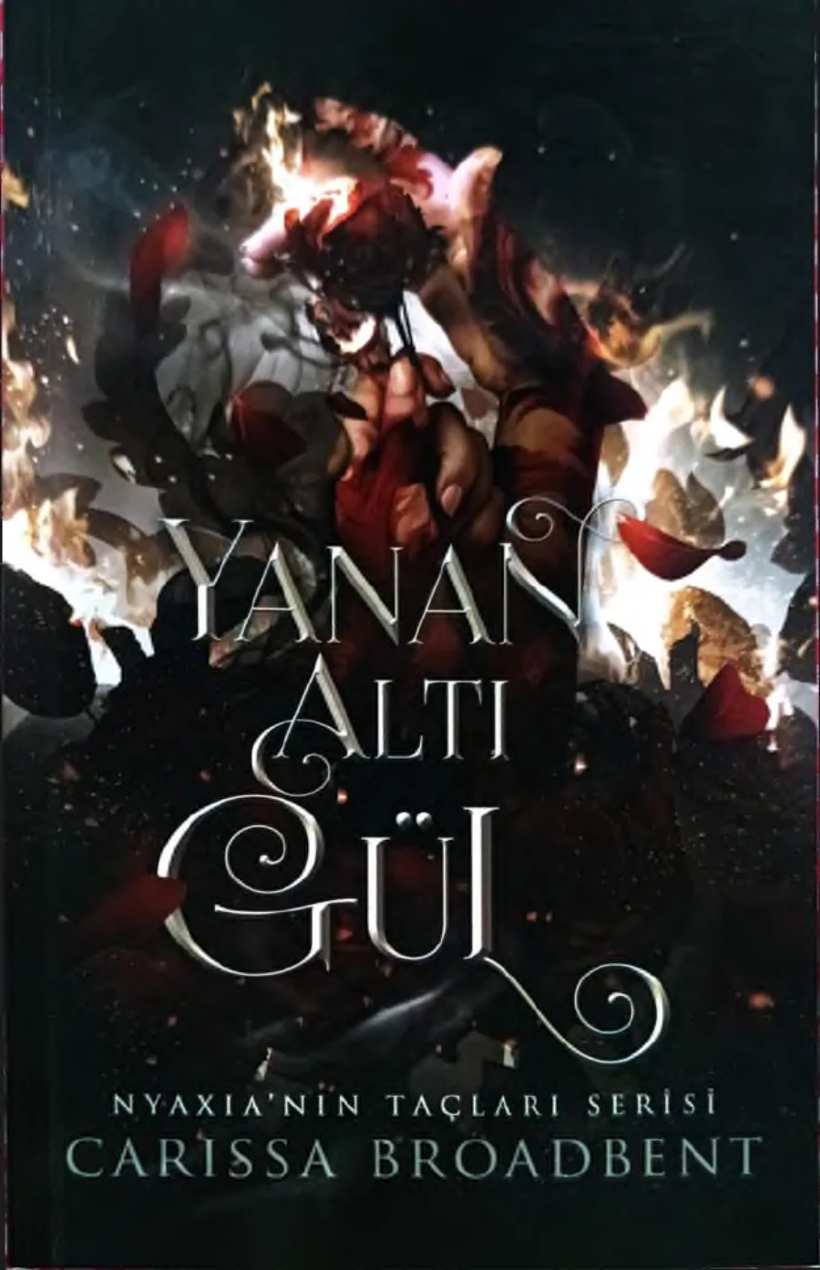 Yanan Altı Gül kapak görseli